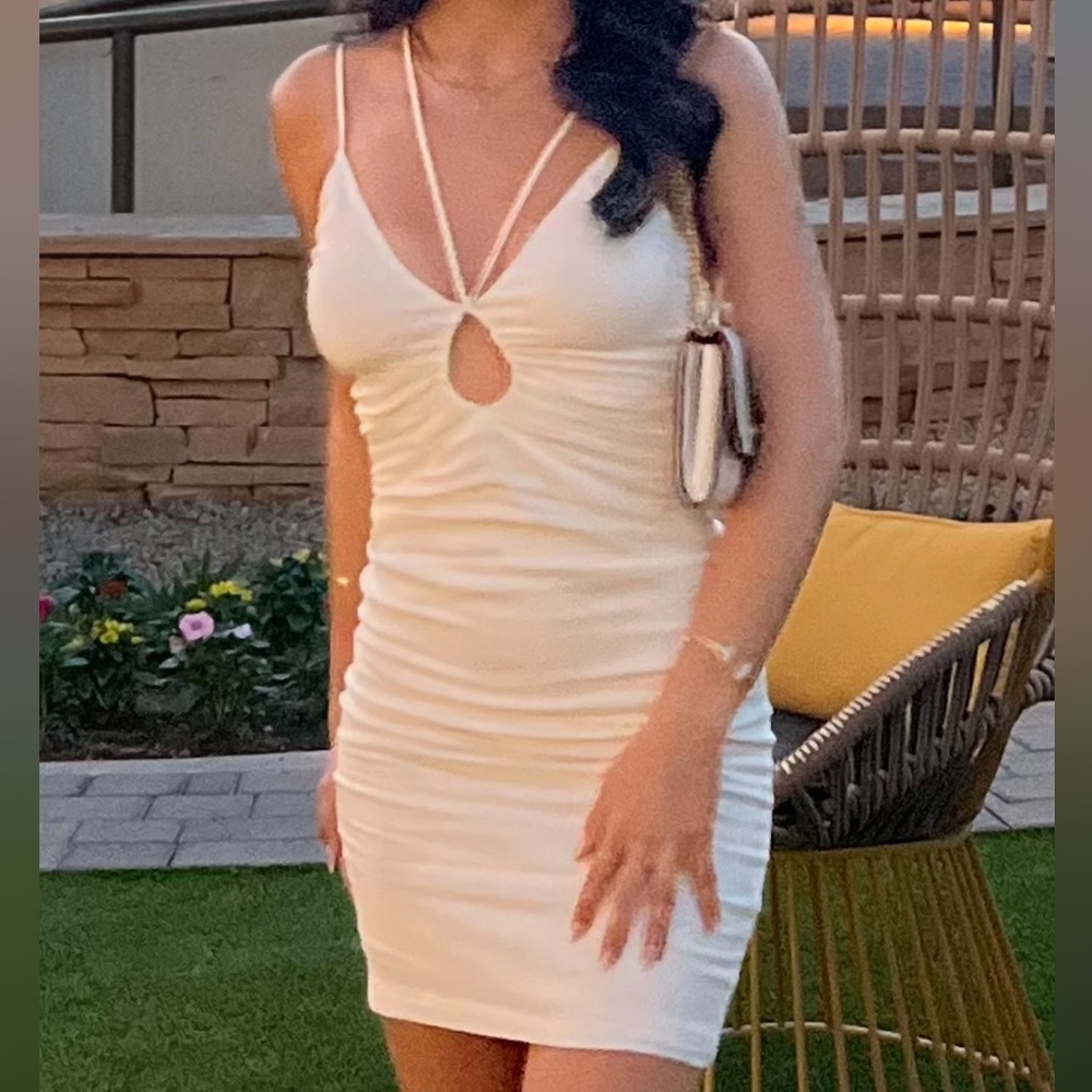 H&M Linen Short Dress in White